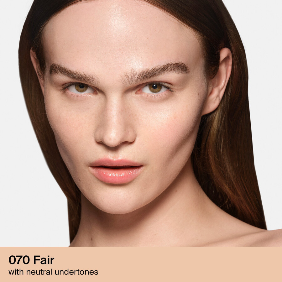 triclone skin tech foundation