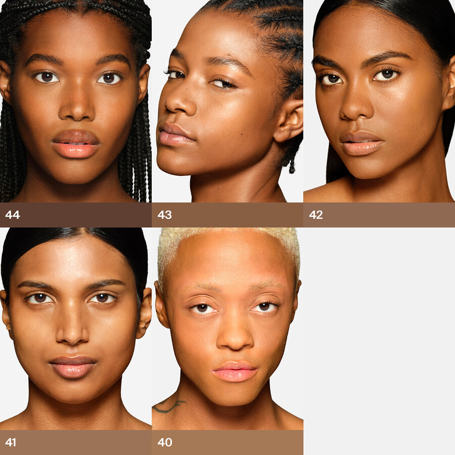 triclone skin tech concealer